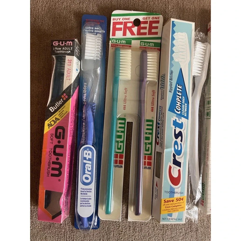 Vintage‎ Lot Of 13 Toothbrush Oral-B Crest GUM 90s Y2K Tooth Care